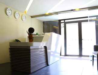 Sảnh chờ 2 Planet Suites