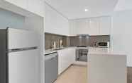 Kamar Tidur 5 Sydney Airport Brand New 3bed Apt+freeparking Nwc009