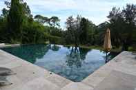 Swimming Pool Chambres D'hôtes Sous L'olivier