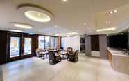 Lobby 7 Hope City Minsheng Hotel