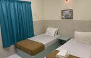 Kamar Tidur 3 Fairway Hotel