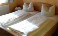 Kamar Tidur 5 Hotel Saalestrand