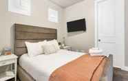 Kamar Tidur 3 Mitchell's Place 4 Bedroom Apts by Redawning