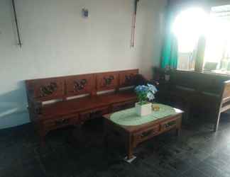 Lobby 2 Ayudia Homestay