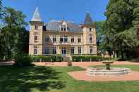 Exterior Chateau des Mussets