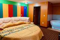 Kamar Tidur Motor City Inn & Suites