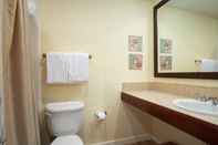 In-room Bathroom Luau I 6409/6411 - Flr4 - 2BR 2.5ba -