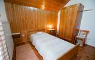 Kamar Tidur 2 Farm Stay Zagar