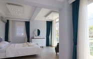 ห้องนอน 7 Villa AKD1  by JoyLettings