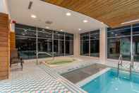 Swimming Pool GLOBALSTAY. King Street Apartments