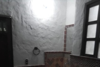 In-room Bathroom Ecoparque Fonda y Balneario Sol y Luna