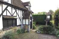 Bangunan Stunning 1-bed Cottage in Ashford William Harvey