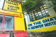 Exterior On The Ghat by Howdy Hostels