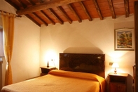 Bedroom Tribbiano