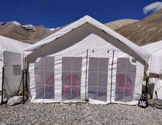 Exterior 2 TIH P3 Camp - Pangong