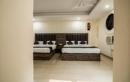 Bedroom 4 Hotel Mahajan Internatioanal