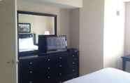 Bedroom 3 National at Ballston Metro