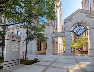 Exterior 2 National at Courthouse