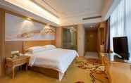 Kamar Tidur 5 Vienna International Hotel - Ningbo City West Xintiandi