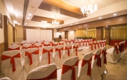 Functional Hall 5 Hotel Monarch Guestline in MIDC Rabale, Navi Mumbai