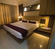 Bedroom 4 Hotel Monarch Guestline in MIDC Rabale, Navi Mumbai