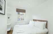 Kamar Tidur 4 Top Floor Flat - Mimosa Street