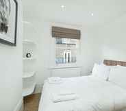 Kamar Tidur 4 Top Floor Flat - Mimosa Street