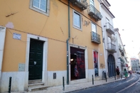 Exterior ALTIDO Bold & colourful 1-bed flat at the heart of Chiado, nearby Carmo Convent