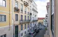 Nearby View and Attractions 2 ALTIDO Exquisite 2BR home w/ balcony in Lapa