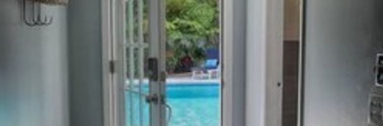 Lobby Billy Goat Franks`s Key West Experience