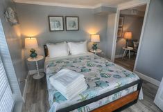 Bedroom 6 Billy Goat Franks`s Key West Experience