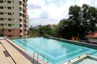 Kolam Renang Zenith Suite Residence