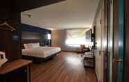 Bedroom 5 Tru by Hilton Monroe