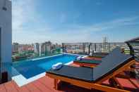 Swimming Pool Colina Sky Hotel Phnom Penh