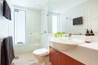 In-room Bathroom Coogee Beach Pad