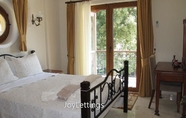 Bedroom 4 Villa FT11 by JoyLettings