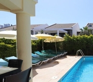 Swimming Pool 3 Villa YS07 by JoyLettings