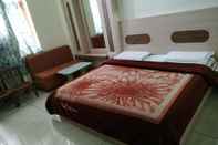 Kamar Tidur Hotel Aashirwad