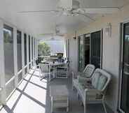 Common Space 7 Pet Friendly, Oceanfront, 3 Bed, 2 Bath - Ocean Paradise