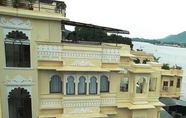 Tempat Tarikan Berdekatan 3 Hotel Raj Niwas
