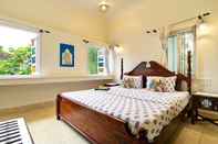 Bedroom Ashapura Niwas by Vista Rooms