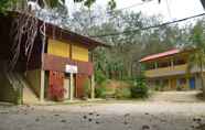 Bangunan 3 Country House Pulai Holiday Village