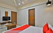 Phòng ngủ 2 Hotel Shivganga