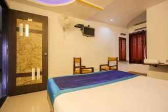 Bedroom 4 I Cloud- Sri Sai Inn