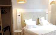 Bedroom 2 Hotel Montaigne