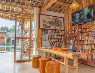 Lobi 2 Kunming Airport Chun Zhuang Homestay