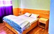 Kamar Tidur 7 TIH Khushu Guest House