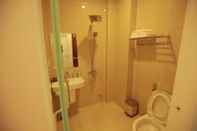 In-room Bathroom Viet Pho Da Lat Hotel