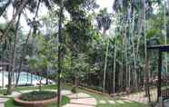 Ruang untuk Umum 5 Stone Wood Nature Resort