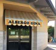 ภายนอกอาคาร 2 Albergo Gina